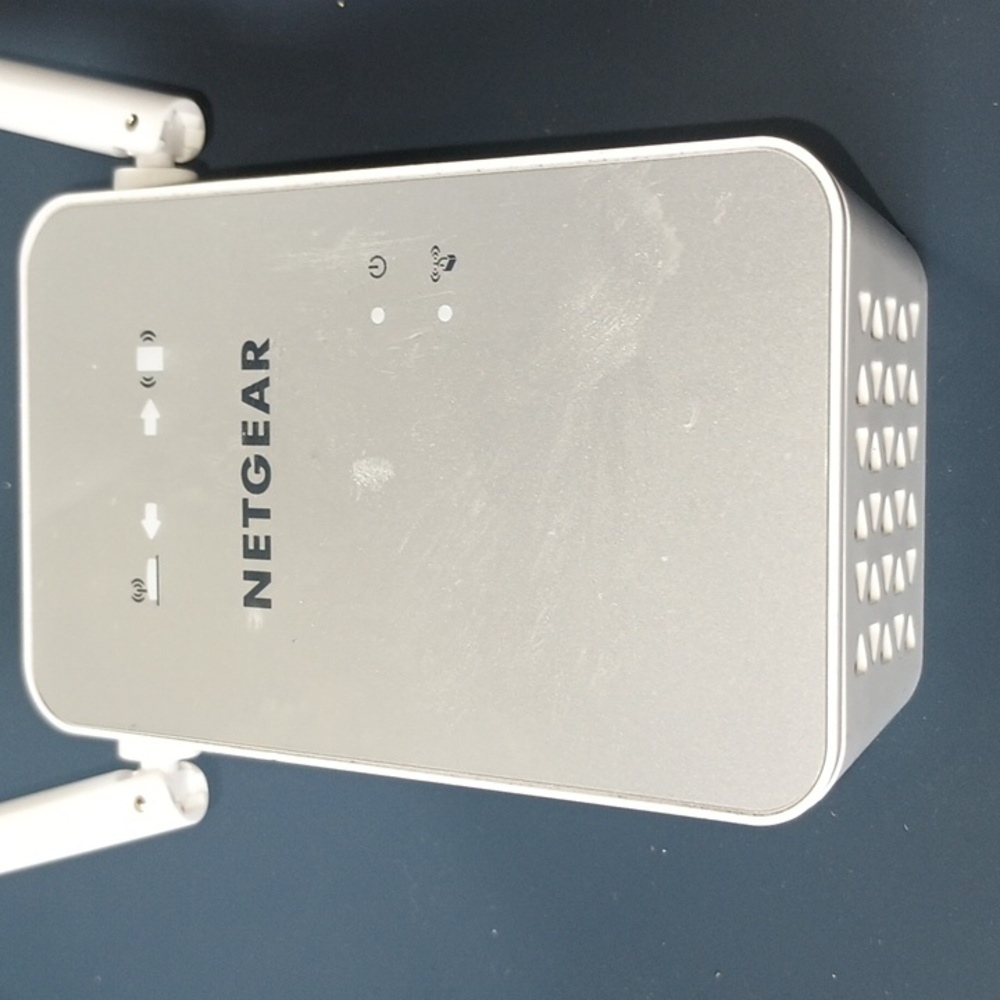 NETGEAR AC-1200 WIFI range extender or access point,EX6150